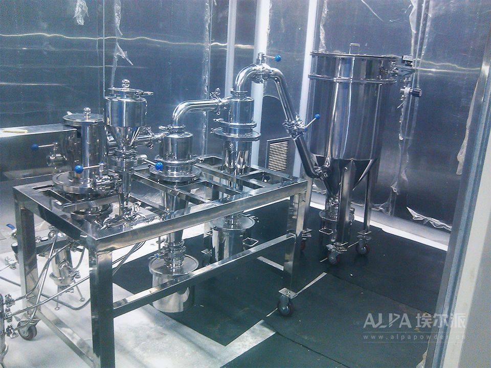 實(shí)驗(yàn)室三合一<a href=http://m.83b8.cn/chanpin/27.html target=_blank class=infotextkey>氣流粉碎機(jī)</a>